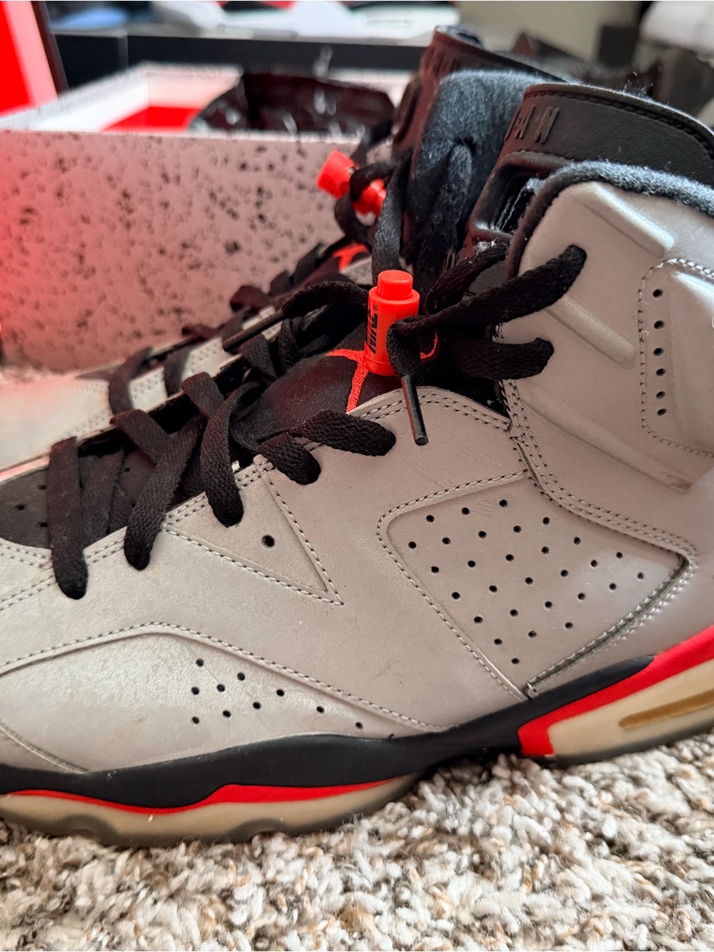 Retro Jordan 6- Reflections of a Champion - Picture 3 of 6